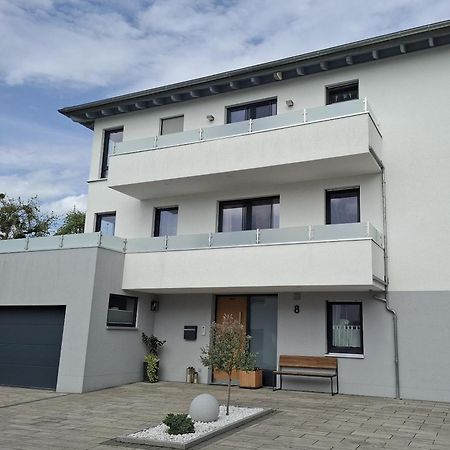 Ferienwohnung Am Blumenberg Бад-Мергентхайм Экстерьер фото
